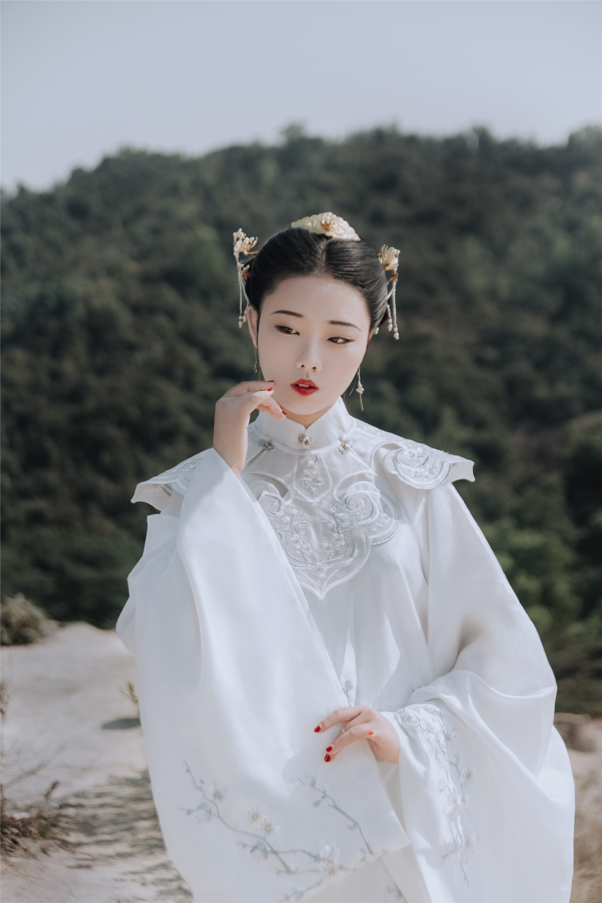 YITUYU艺图语 2021.09.04 望归尘 杍愉